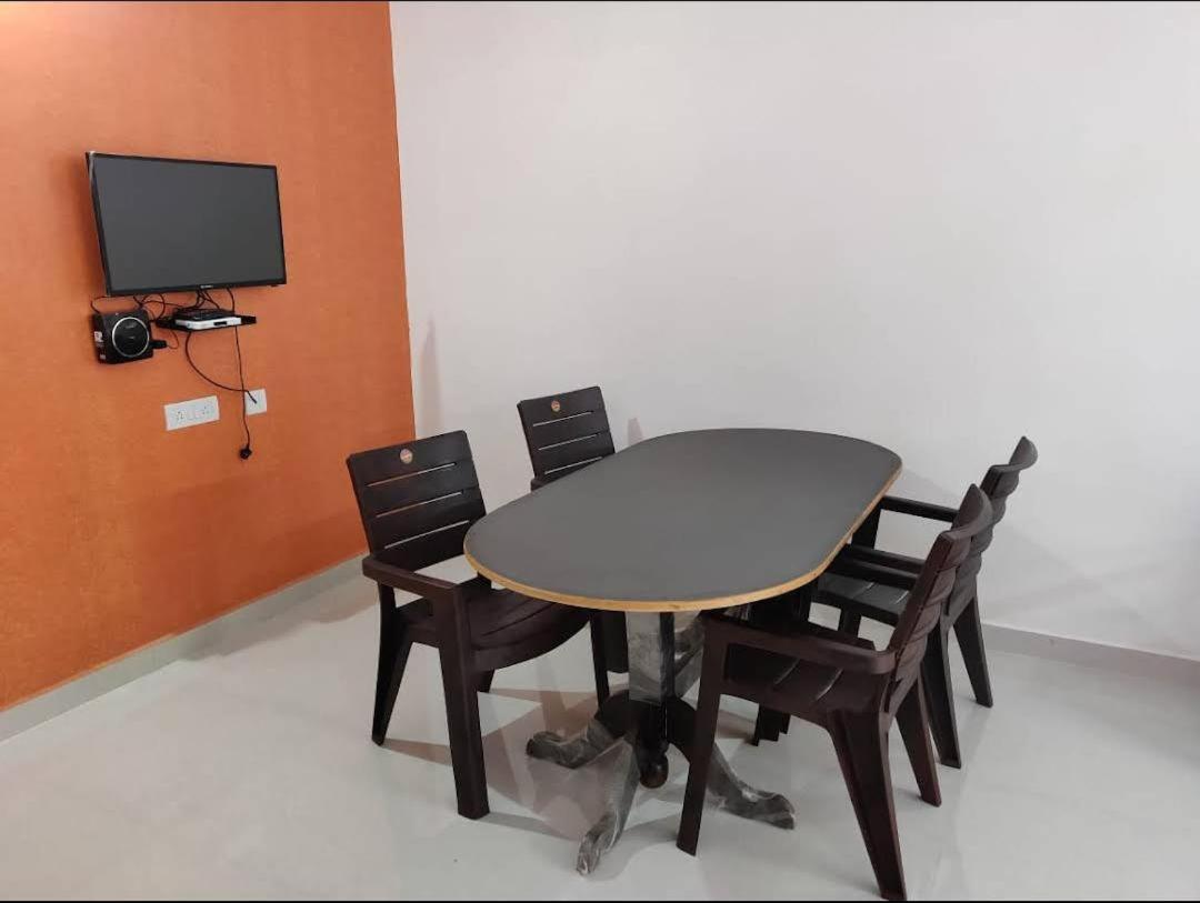 House Tully Villa Madikeri Eksteriør bilde